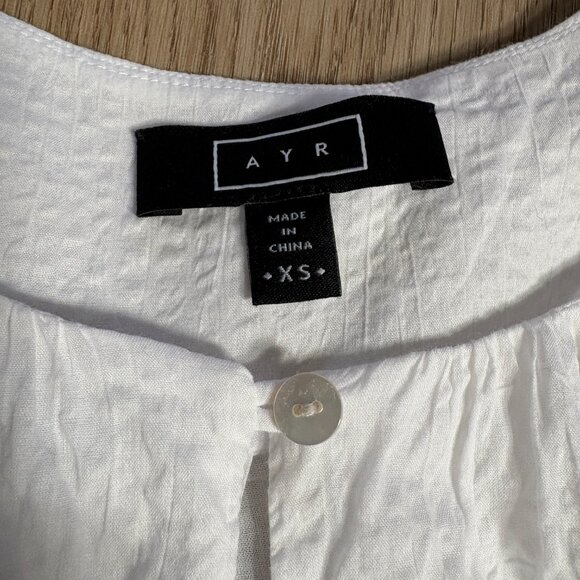 AYR The Puff Puff Blouse Bubble Hem white crinkle size XS cropped short sleeve - Picture 3 of 7